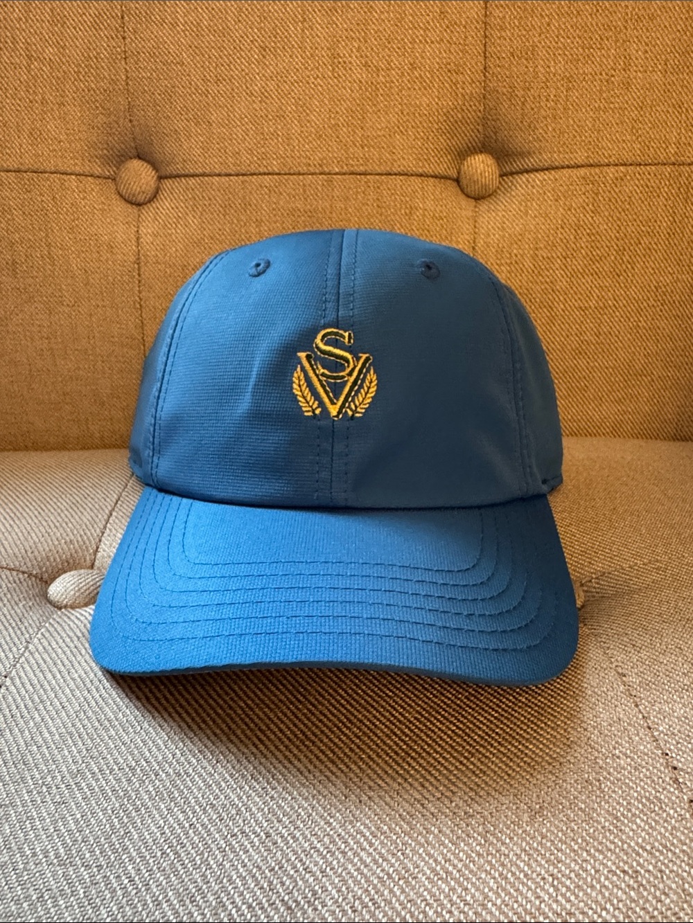 NWOT sage valley golf hat. American needle inc